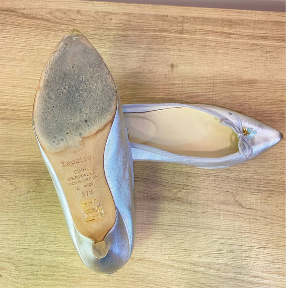 Repetto Paris Brigitte Metallic Silver Ballerina Style Pumps W/Charms RARE - Picture 8 of 14